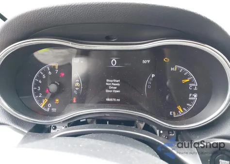 2019 Jeep Grand Cherokee Upland 4X4 from USA, damaged, VIN 1C4RJFAG6KC614037